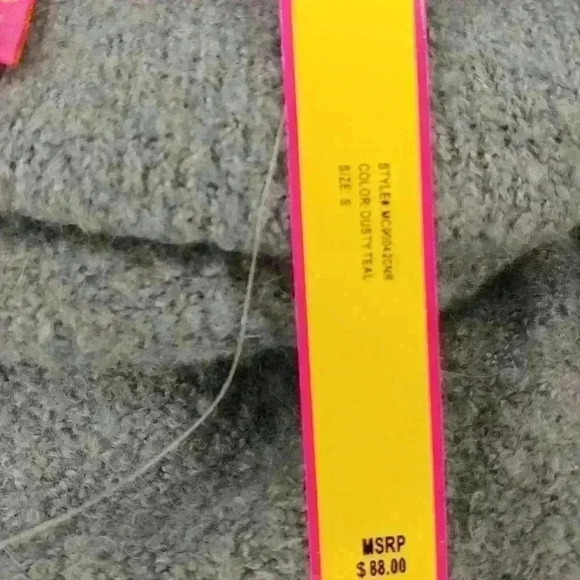 CATHERINE Malandrino Cozy Eyelash Knit Turtleneck - Picture 7 of 7